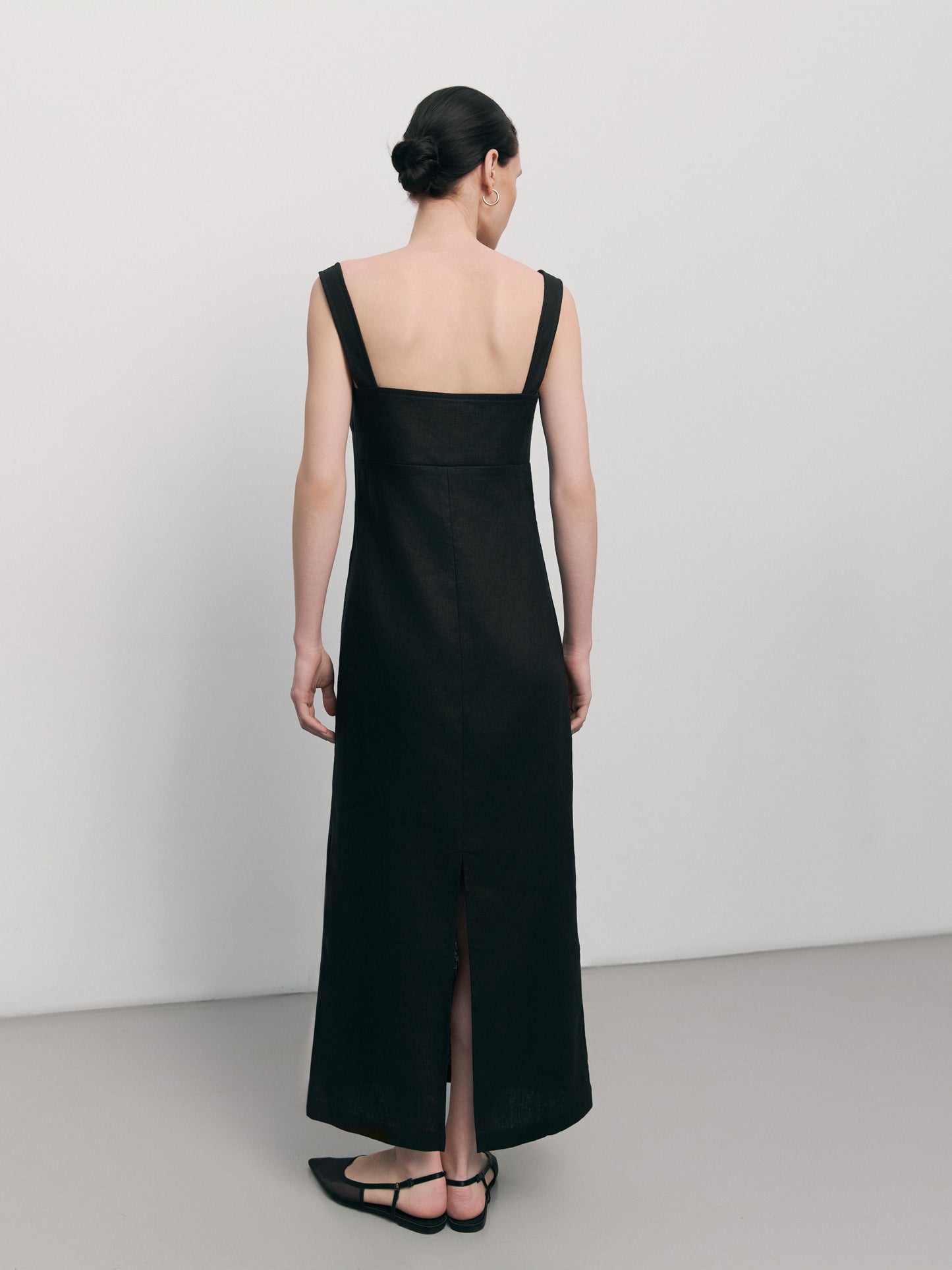 maxi black dress